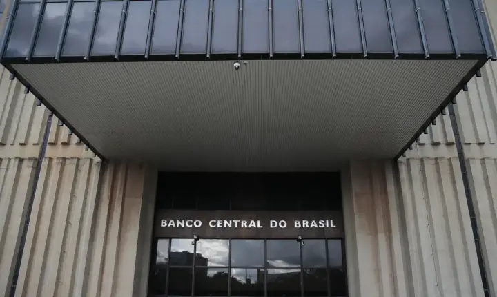 Mercado projeta inflação de 4,92% em 2026
