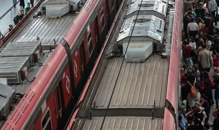 Trabalhadores das linhas 11, 12 e 13 dos trens em São Paulo iniciam g